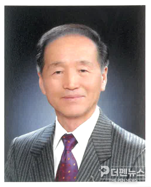 한규택 대표이사가 국민훈장 동백장을 수훈